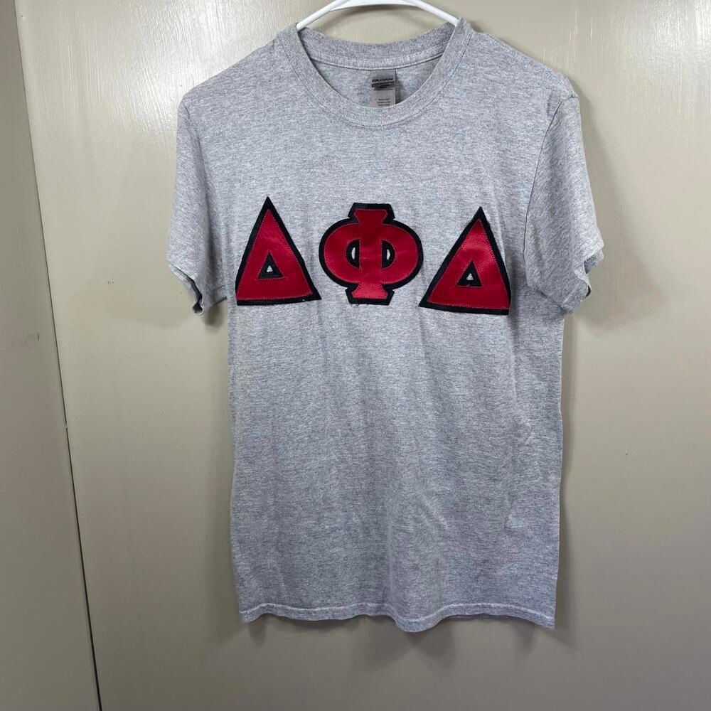 Gray Delta Phi Delta Greek‎ Letter T-Shirt size SP